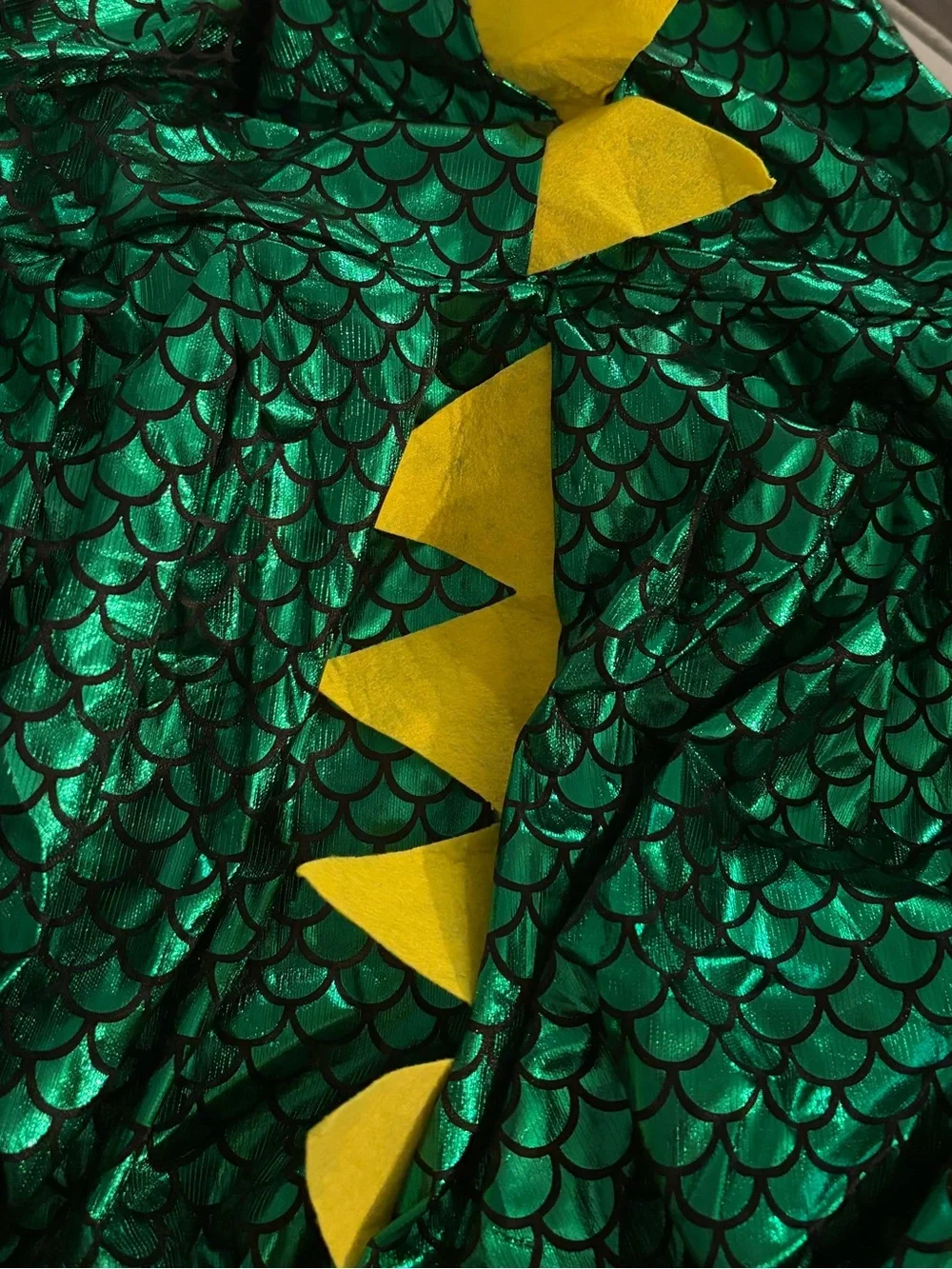 N/A colorful green